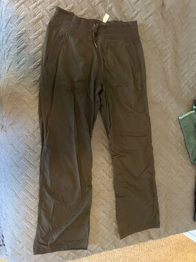 Lululemon gray Casual Drawstring Pants